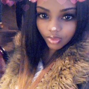 Meet your Posher, Tanika